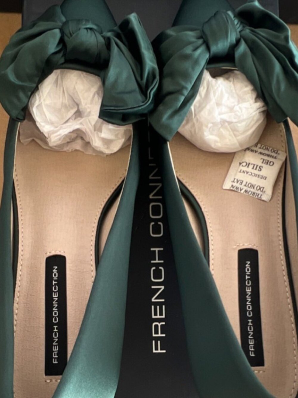 French Connection Emerald Green Bow Satin Kitten Heel Pumps - Picture 6 of 8